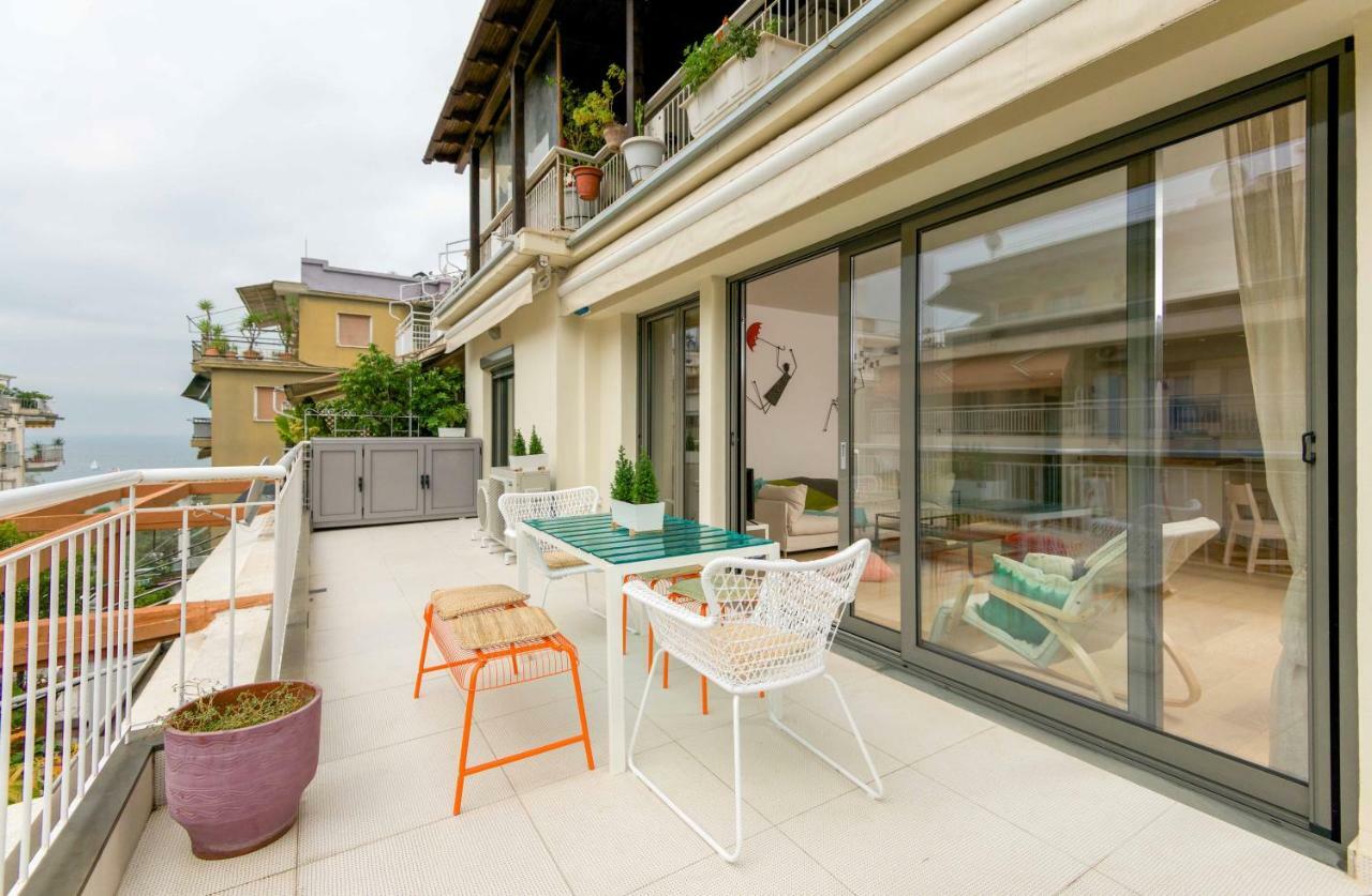 Stylish 3-Bedroom Apartment & Terrace Tesalónica Exterior foto