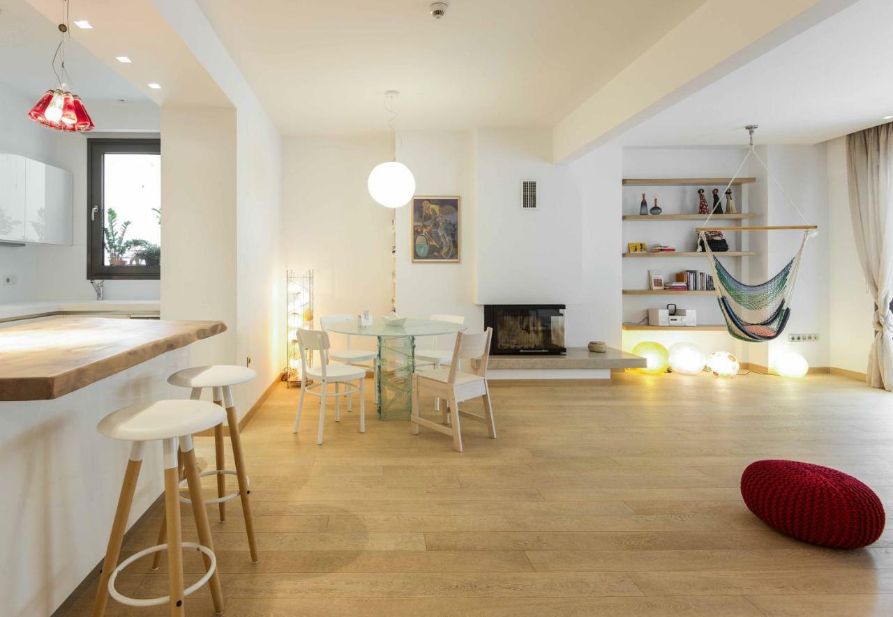 Stylish 3-Bedroom Apartment & Terrace Tesalónica Exterior foto